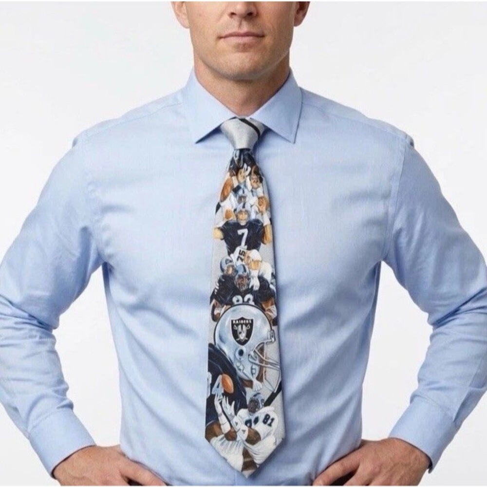 Ralph Marlin NFL LA/Oakland Raiders Men’s Players Print Vintage 1990s Tie